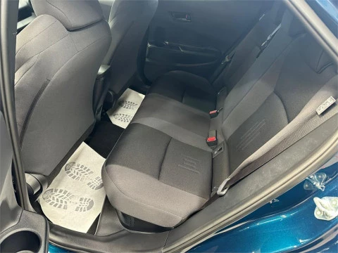 Toyota C-HR - Advance Hybrid 140