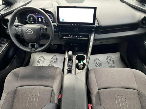 Toyota C-HR - Advance Hybrid 140