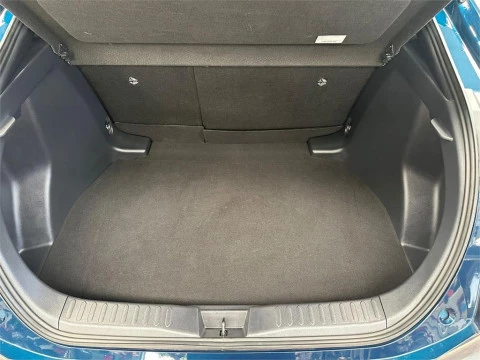Toyota C-HR - Advance Hybrid 140