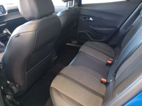 Peugeot 2008 Allure Pack BlueHDI 130 S&S EAT8