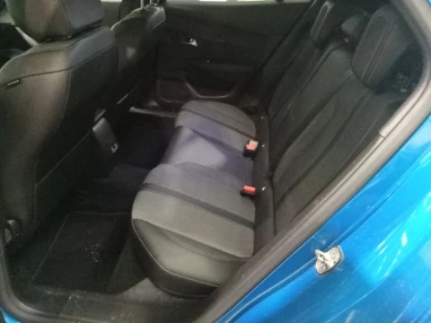 Peugeot 2008 Allure Pack BlueHDI 130 S&S EAT8