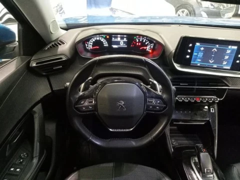 Peugeot 2008 Allure Pack BlueHDI 130 S&S EAT8