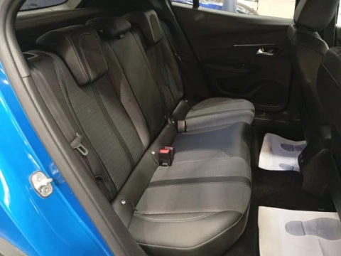 Peugeot 2008 Allure Pack BlueHDI 130 S&S EAT8