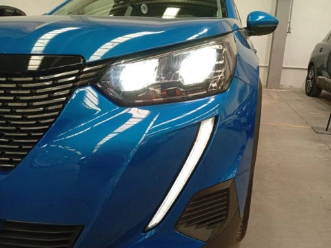 Peugeot 2008 Allure Pack BlueHDI 130 S&S EAT8