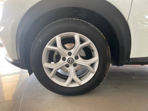 Nissan Juke DIG-T 84 kW (114 CV) 6M/T Acenta