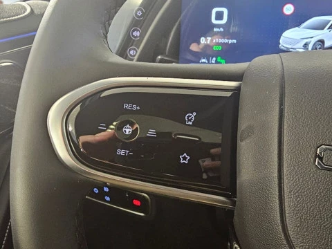 Omoda 5 MY25 - Premium 1.6 TGDI 108kW (145cv)