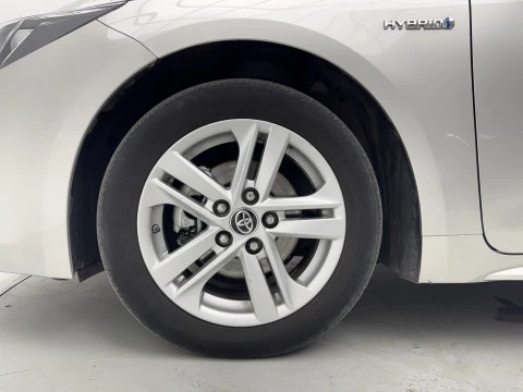 Toyota Corolla 1.8 125H ACTIVE TECH E-CVT