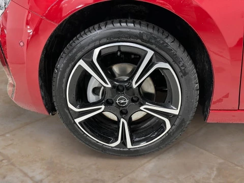 Opel Corsa 1.2T XHLHybrid 74kW GS eDCT