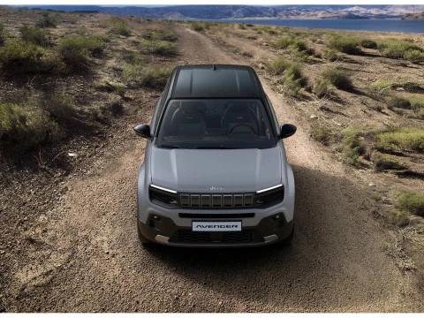 Jeep Avenger 1.2 eHybrid 81kW (110CV) Freedom