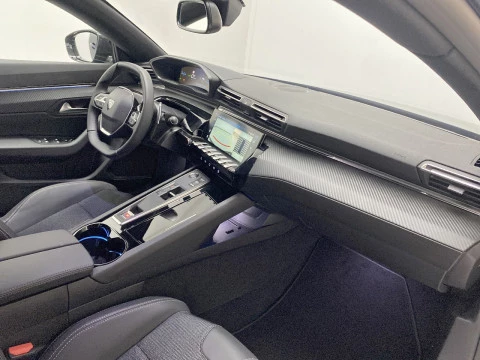 Peugeot 508 Hybrid Nuevo 508 5P Allure PLUG-IN HYBRID 225 e-EAT8