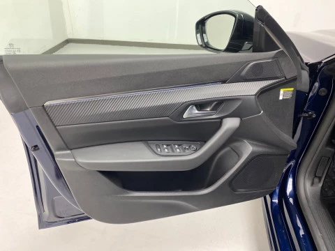 Peugeot 508 Hybrid Nuevo 508 5P Allure PLUG-IN HYBRID 225 e-EAT8