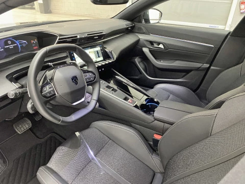 Peugeot 508 Hybrid Nuevo 508 5P Allure PLUG-IN HYBRID 225 e-EAT8