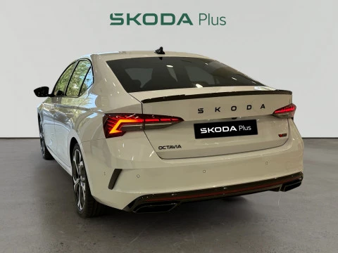 Skoda Octavia 2.0 TSI 195 KW (265CV) DSG RS