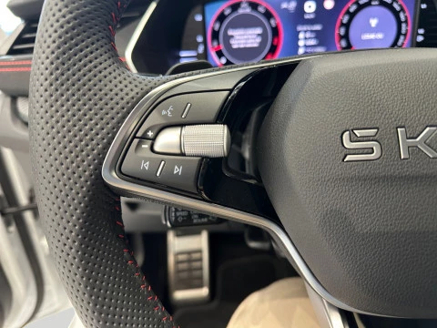 Skoda Octavia 2.0 TSI 195 KW (265CV) DSG RS