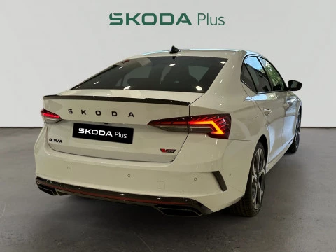 Skoda Octavia 2.0 TSI 195 KW (265CV) DSG RS