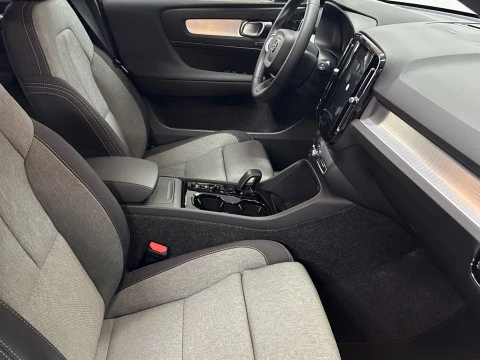 Volvo XC40 XC40 B3 PLUS DARK