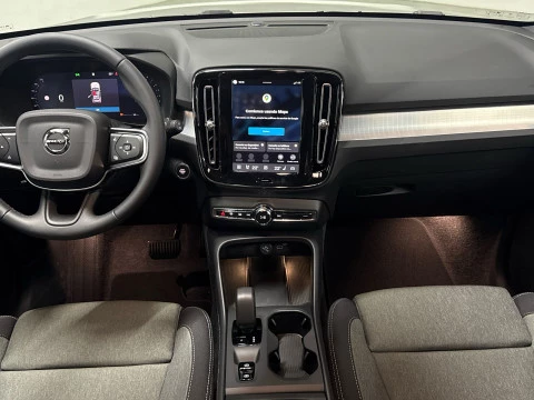 Volvo XC40 XC40 B3 PLUS DARK