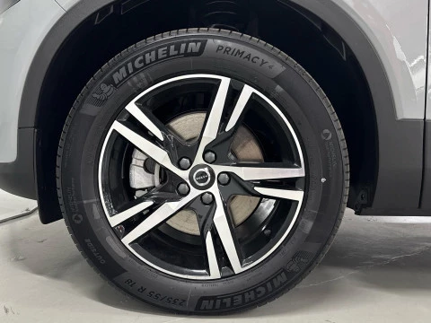 Volvo XC40 XC40 B3 PLUS DARK