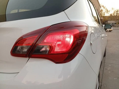 Opel Corsa 1.4 Selective 66kW (90CV) GLP