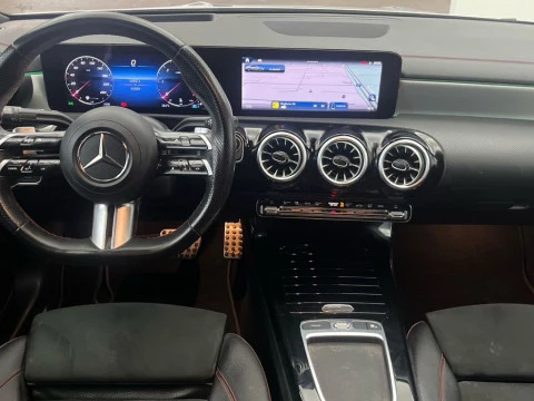 Mercedes-Benz CLA 200 d AMG Line (EURO 6d)