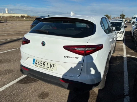 Alfa Romeo Stelvio 2.2 Diésel 140kW (190CV) Sprint RWD