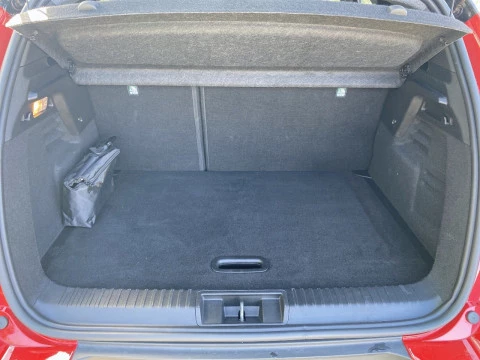 Renault Captur techno Eco-G 100cv (74 kW)