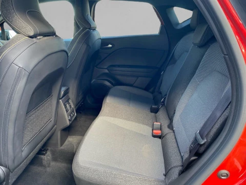 Renault Captur techno Eco-G 100cv (74 kW)