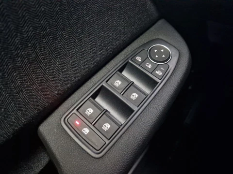 Renault Clio Techno TCe 90 (67kw)