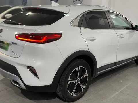 Kia XCeed 1.6 GDi PHEV 141 CV eTech