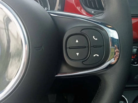 Fiat 500 1.0 Hybrid Dolcevita 51 kW (70 CV)