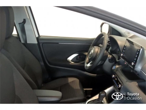 Toyota Yaris 5P Active Tech 120H e-CVT