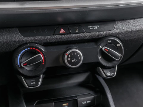Kia Stonic 1.2 DPi 62kW (84CV) Concept Plus