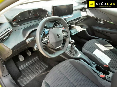 Peugeot 208 PureTech 100 Active 75 kW (100 CV)