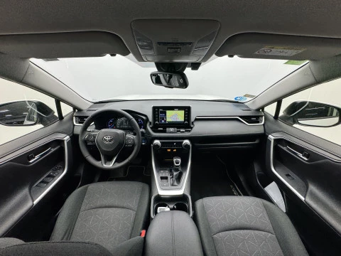 Toyota Rav4 2.5l 220H Advance