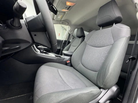 Toyota Rav4 2.5l 220H Advance
