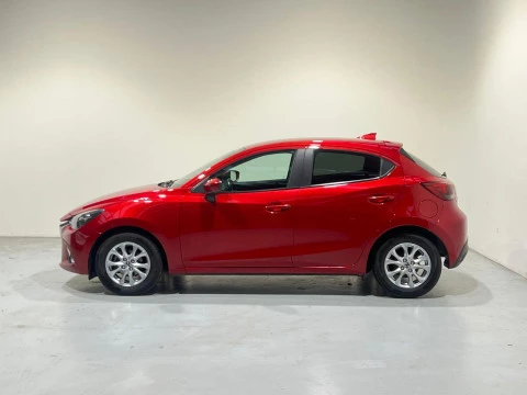 Mazda2 1.5 GE 66kW (90CV) Black Tech Edition