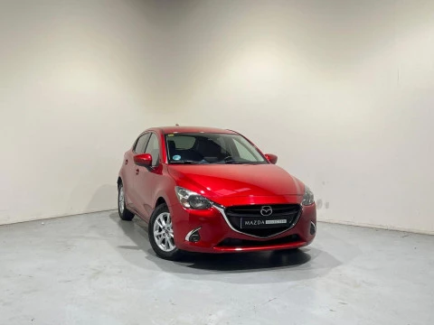 Mazda2 1.5 GE 66kW (90CV) Black Tech Edition