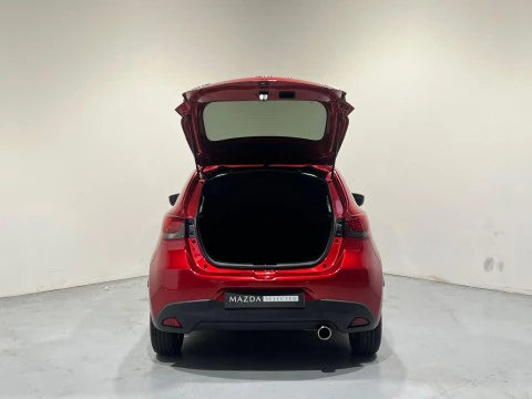 Mazda2 1.5 GE 66kW (90CV) Black Tech Edition