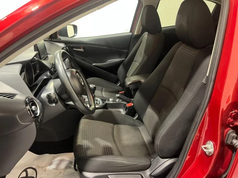 Mazda2 1.5 GE 66kW (90CV) Black Tech Edition