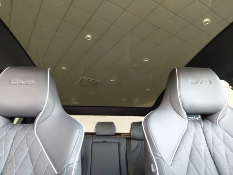 BYD SEAL Design RWD