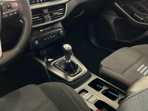 Ford Focus 1.0 Ecoboost MHEV 114kW Active