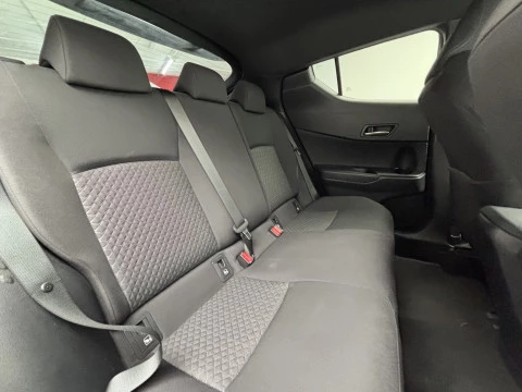 Toyota C-HR 2.0 180H Advance