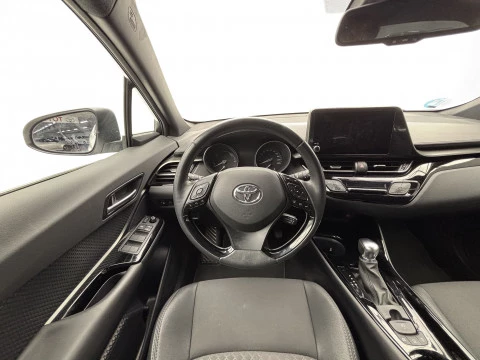 Toyota C-HR 2.0 180H Advance