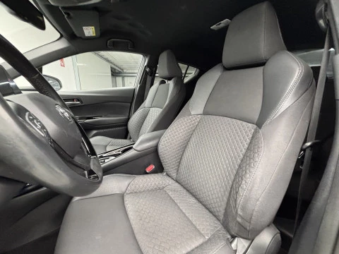 Toyota C-HR 2.0 180H Advance