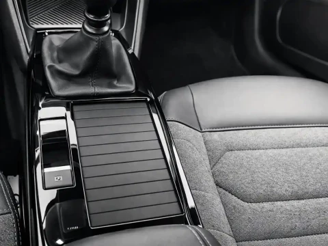 Citroën C4 PureTech 130 S&S 6v Plus