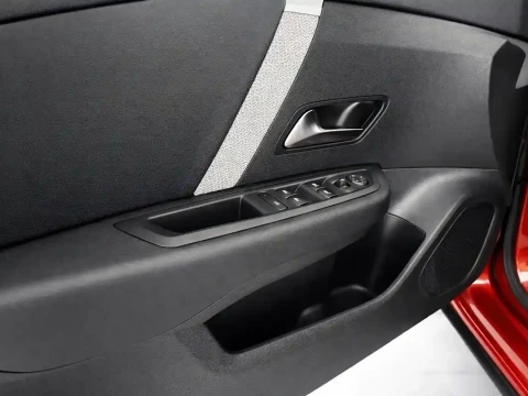 Citroën C4 PureTech 130 S&S 6v Plus