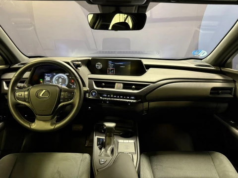 Lexus UX 2.0 250h Business