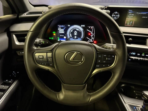 Lexus UX 2.0 250h Business