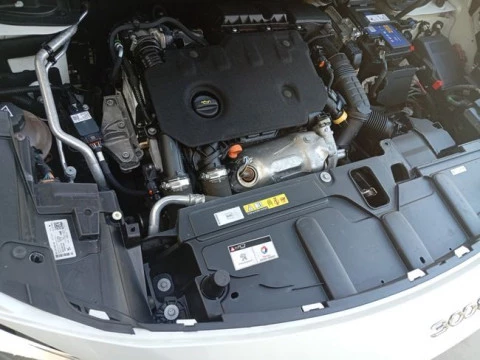 Peugeot 3008 1.5 BlueHDi 96kW (130CV) S&S Active Pack