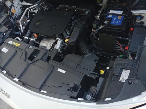 Peugeot 3008 1.5 BlueHDi 96kW (130CV) S&S Active Pack